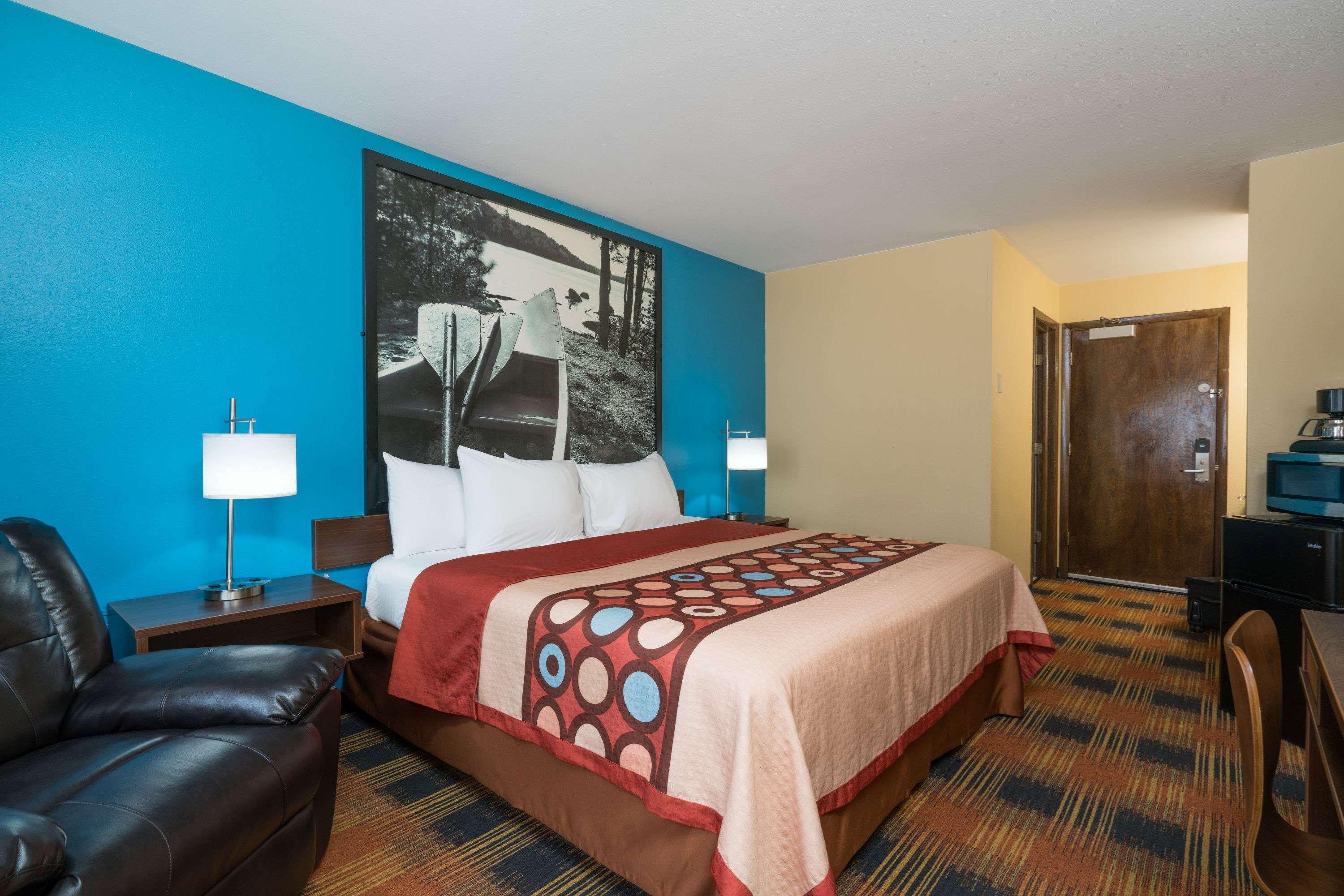 Super 8 By Wyndham Rochester Mayo Clinic Area Exterior foto